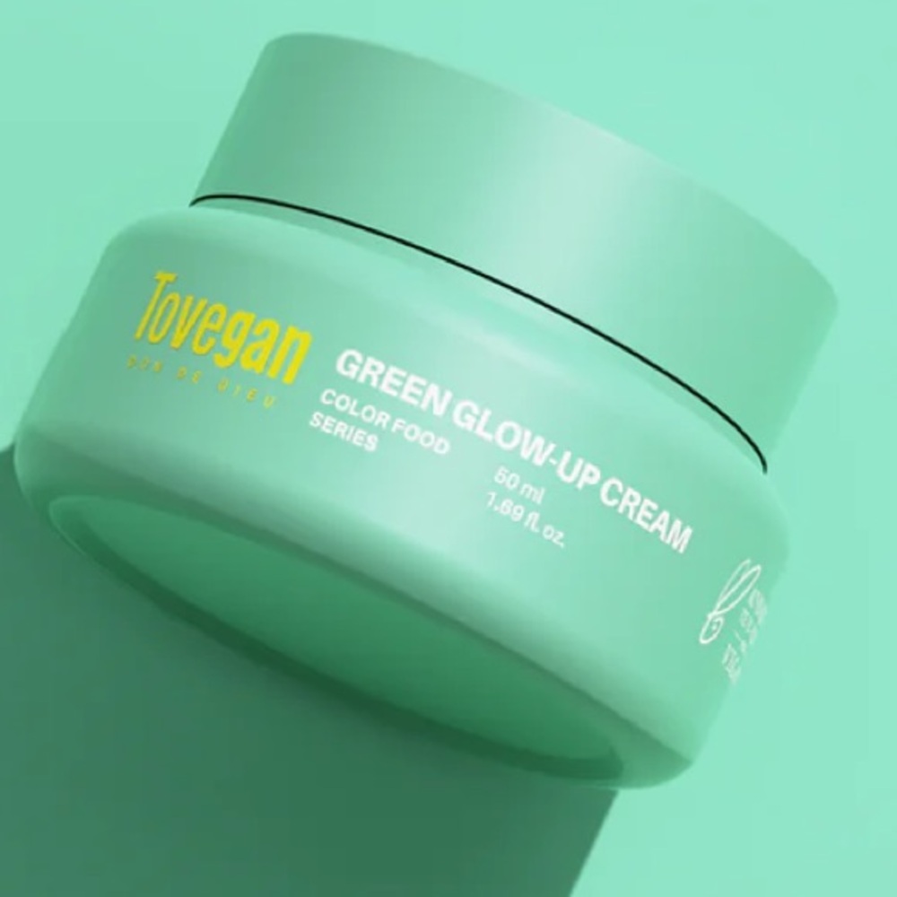 Tovegan Green Glow-Up Cream brightens, soothes, hydrates great for sensitive